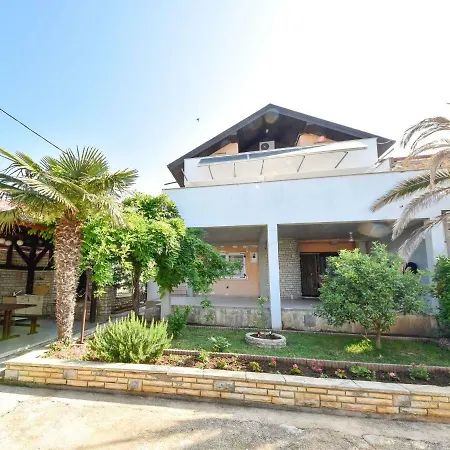Claudy Appartement